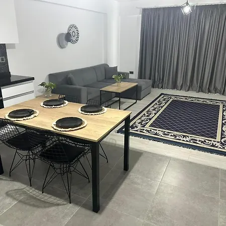 Edelweiss 2 Bedroom Apt For Holiday Rent Iskele District (Northern Cyprus)