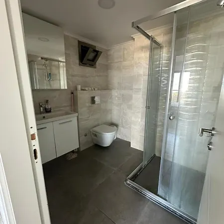 Edelweiss 2 Bedroom Apt For Holiday Rent Lejlighed